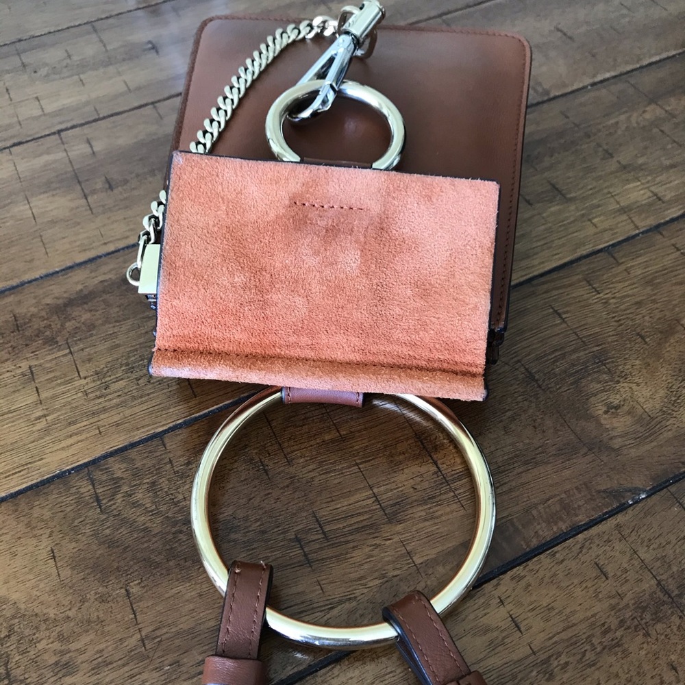 Chloe - Picture 5 of 8